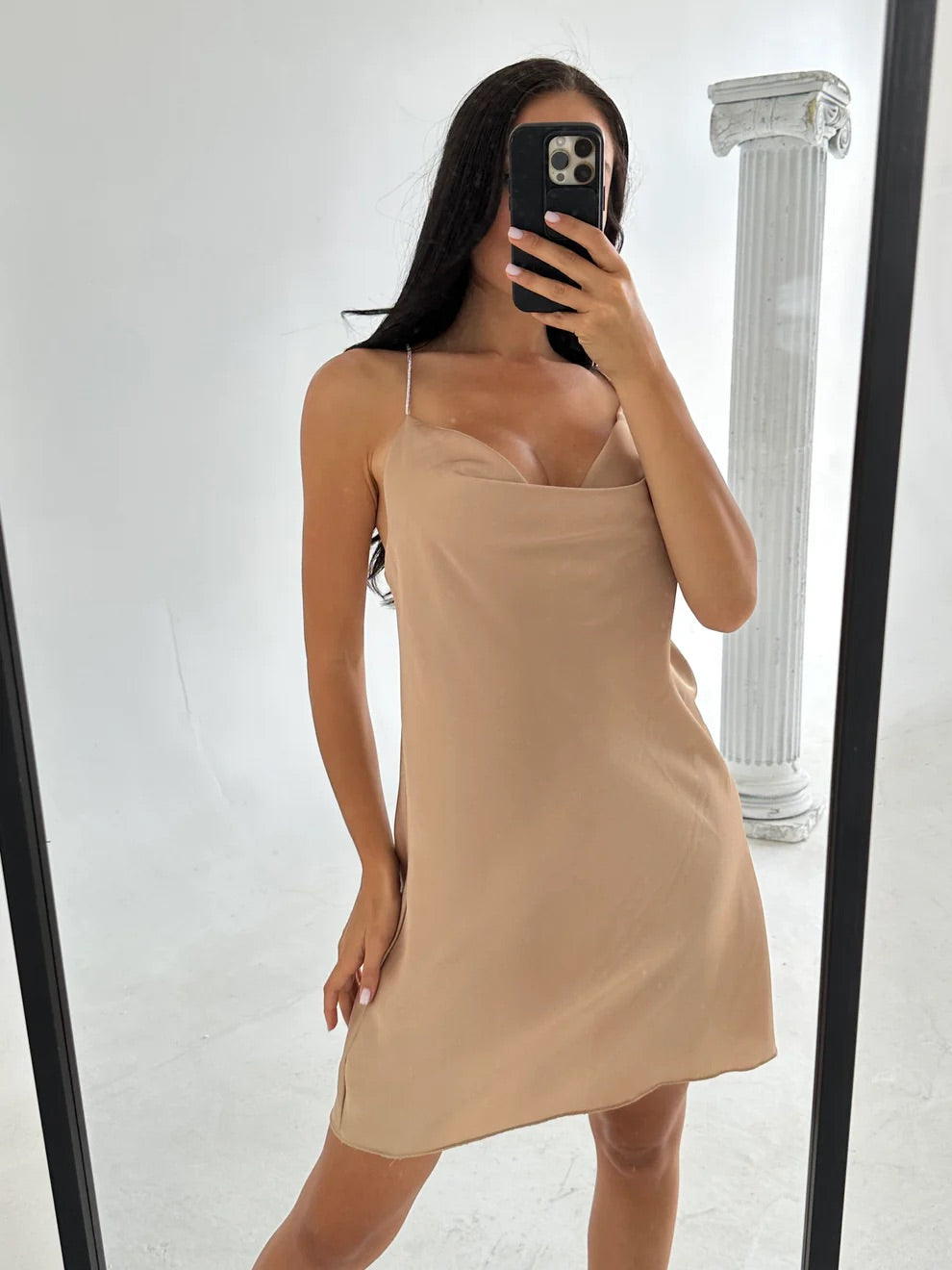 Рокля Satin Beige