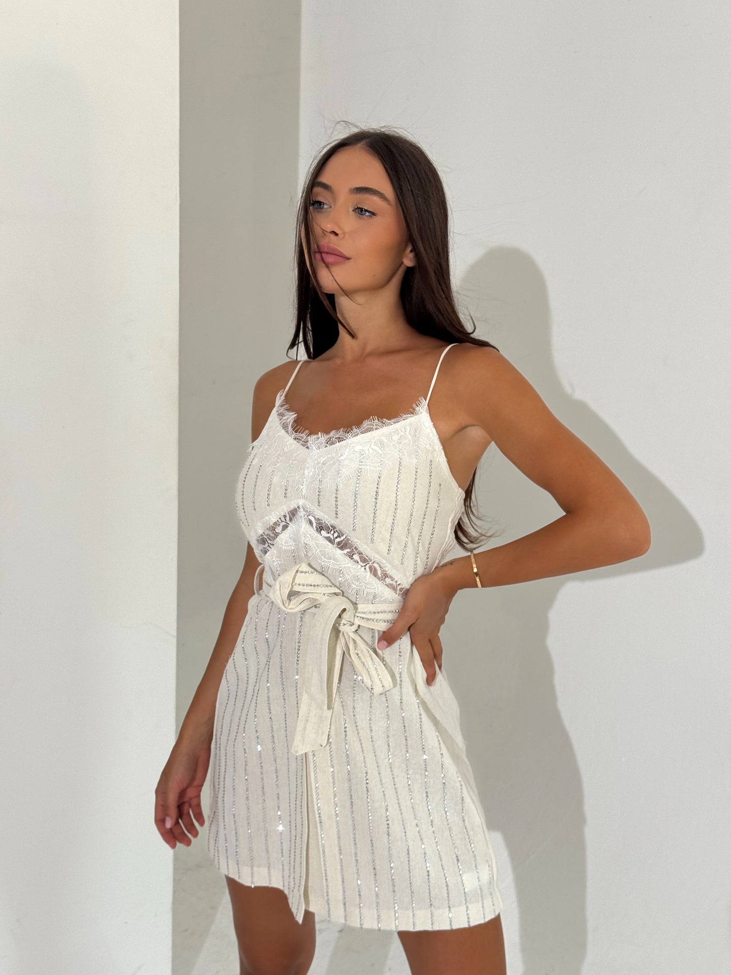 Рокля Silk Beige