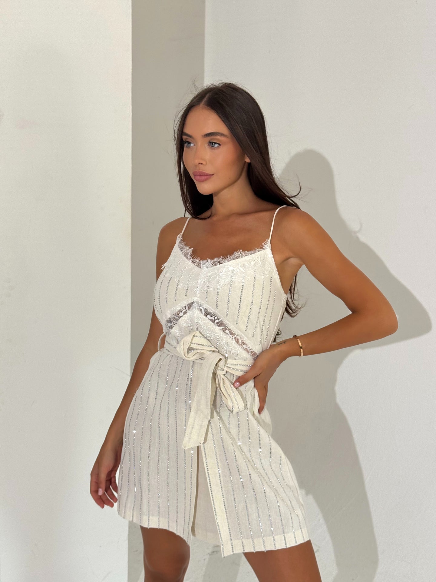 Рокля Silk Beige
