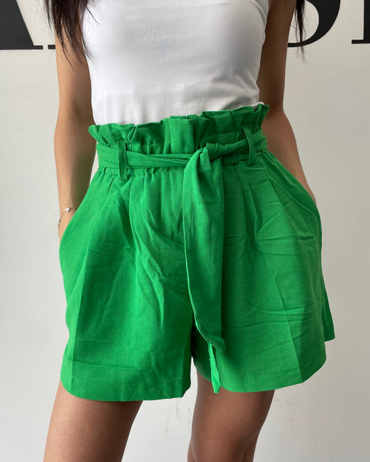 Зелени къси панталони